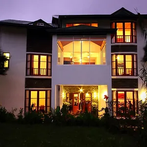 Hotel Glenfall Reach