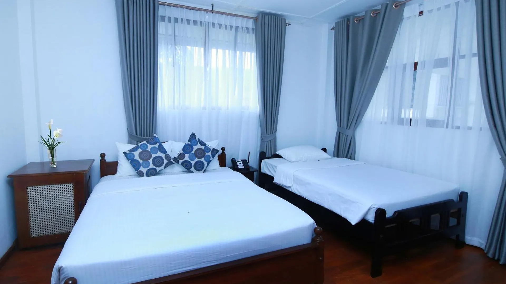 Hotel Palazzo Lake Gregory Nuwara Eliya