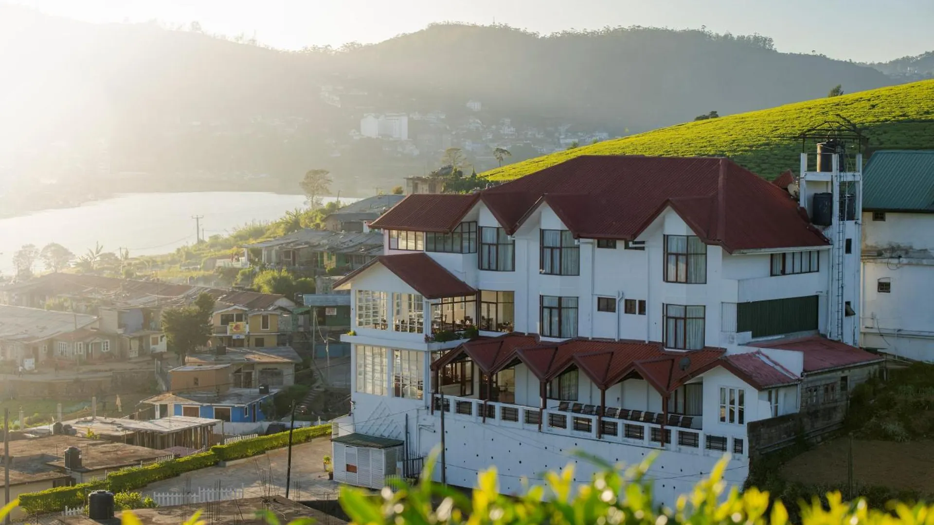 Palazzo Lake Gregory Nuwara Eliya 3*,  Sri Lanka
